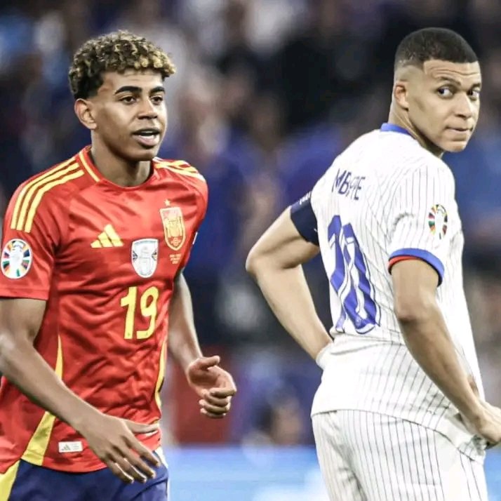 UtdTony1's tweet photo. 🚨🎙️ Paul Scholes on all the noise surrounding the Ballon d’Or race: 🔴🏆

“I have to be honest, I’m speechless. The noise around the Ballon d’Or is becoming too much. When I look back at the era of Cristiano Ronaldo and Lionel Messi, they never needed to do this much talking. They let their football speak for them — trophies, goals, assists and performances on the biggest stages. That’s what made their Ballon d’Or campaigns so convincing.

Now I look at Mbappé and Yamal and I honestly wonder what is going on. They are fighting and talking about an award that, in my opinion, neither of them did enough to win this season. Mbappé couldn’t lead Real Madrid to a major trophy, while we all saw what happened to Barcelona against Atlético Madrid in the Champions League.

And with Yamal, we also saw his performances on the biggest international stage. Being talented is not enough. The Ballon d’Or should be about what you actually achieved throughout the season, especially when your team needs you the most.

I’m disappointed because both are incredible players, but you have to be consistent. You have to decide big games, carry your team when everything is on the line and deliver when your team is close to going home. That’s where I don’t think either of them did enough.

You cannot win the Ballon d’Or simply because you play for Real Madrid or Barcelona. Forget the noise, forget the interviews and focus on winning trophies, producing big numbers and deciding the biggest matches. Let your football do the talking — that’s how the greatest players earned this award.”
