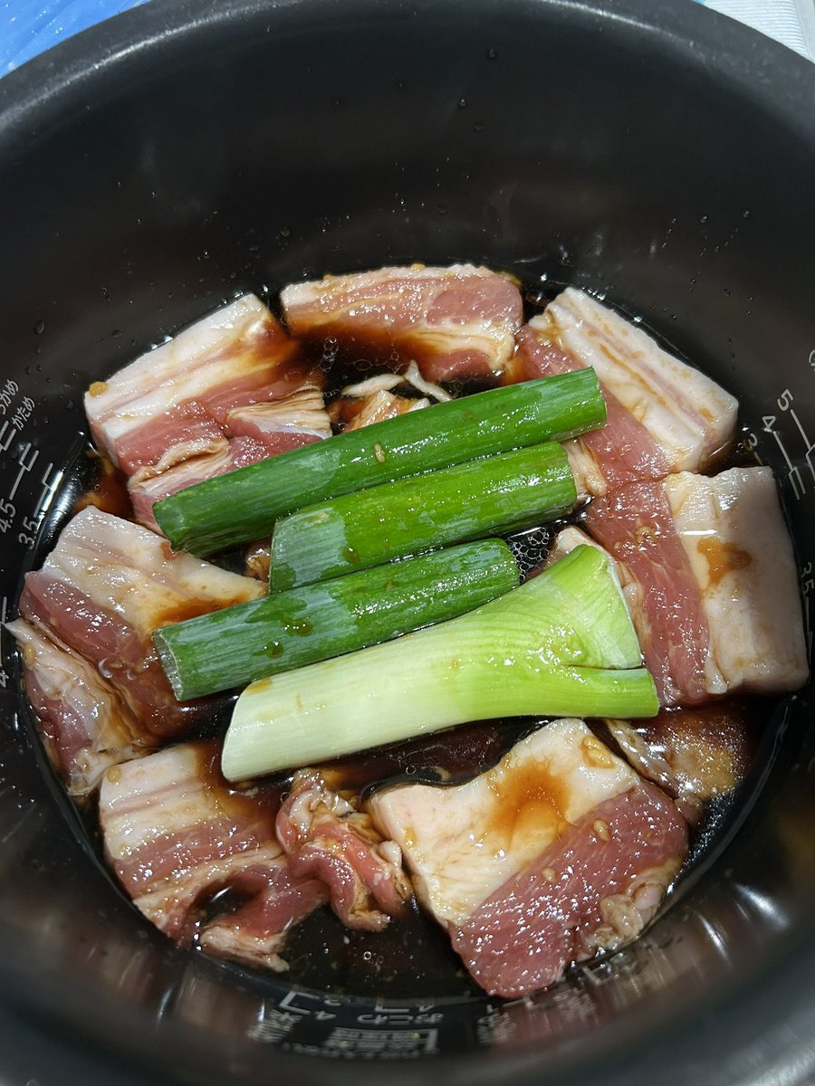 aoiku_02's tweet photo. 炊飯器調理楽です https://t.co/XRyyzcfHW0