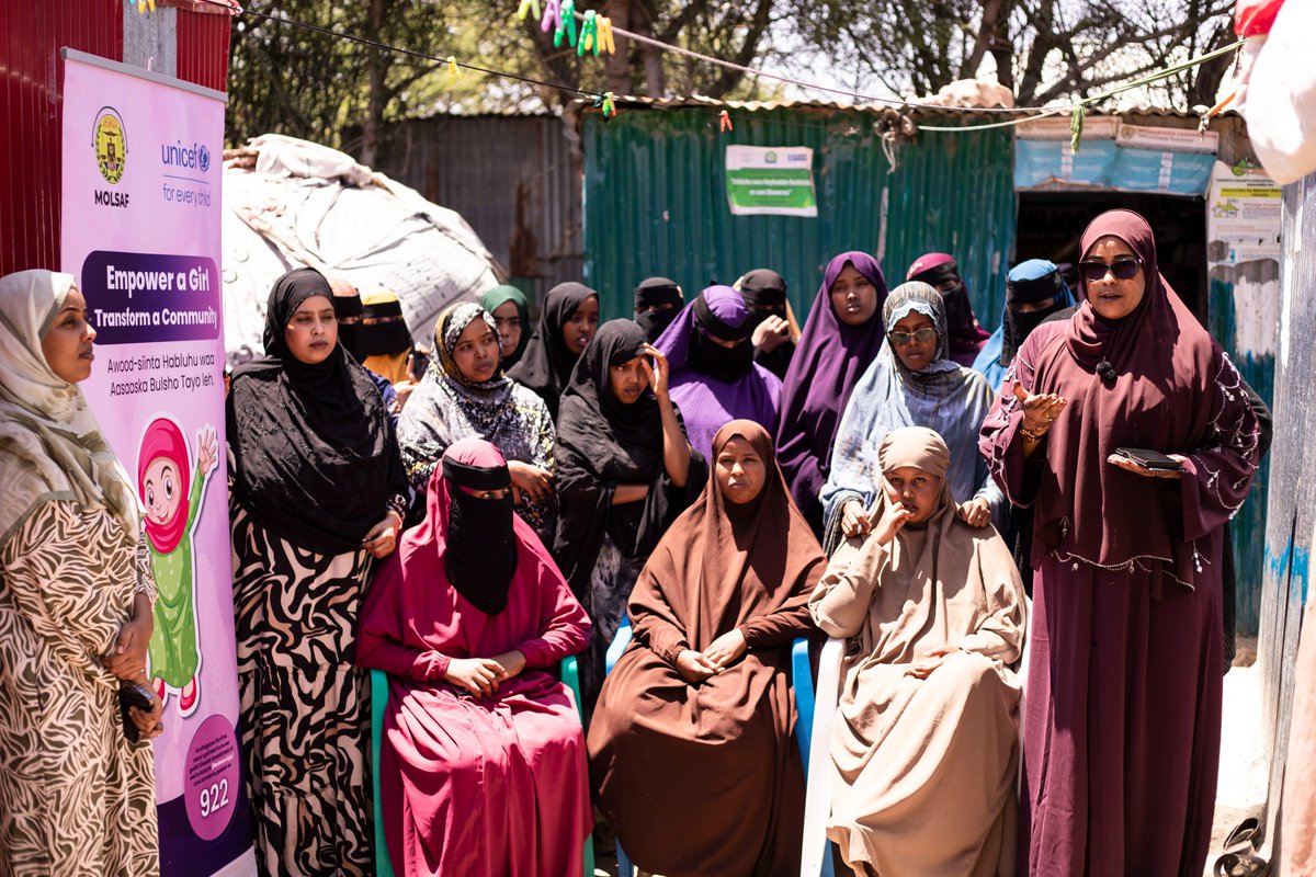 unicefsomalia's tweet photo. Empowering change-makers for girls’ rights and wellbeing. UNICEF & #MOLSASomaliland trained Adolescent Girls Toolkit ToTs in Hargeisa, enhancing their capacity on safeguarding, facilitation, mentoring, and community rollout of the #GAIA toolkit. #2gether4SRHR #GirlsInAction https://t.co/Y8DiK5KDIE