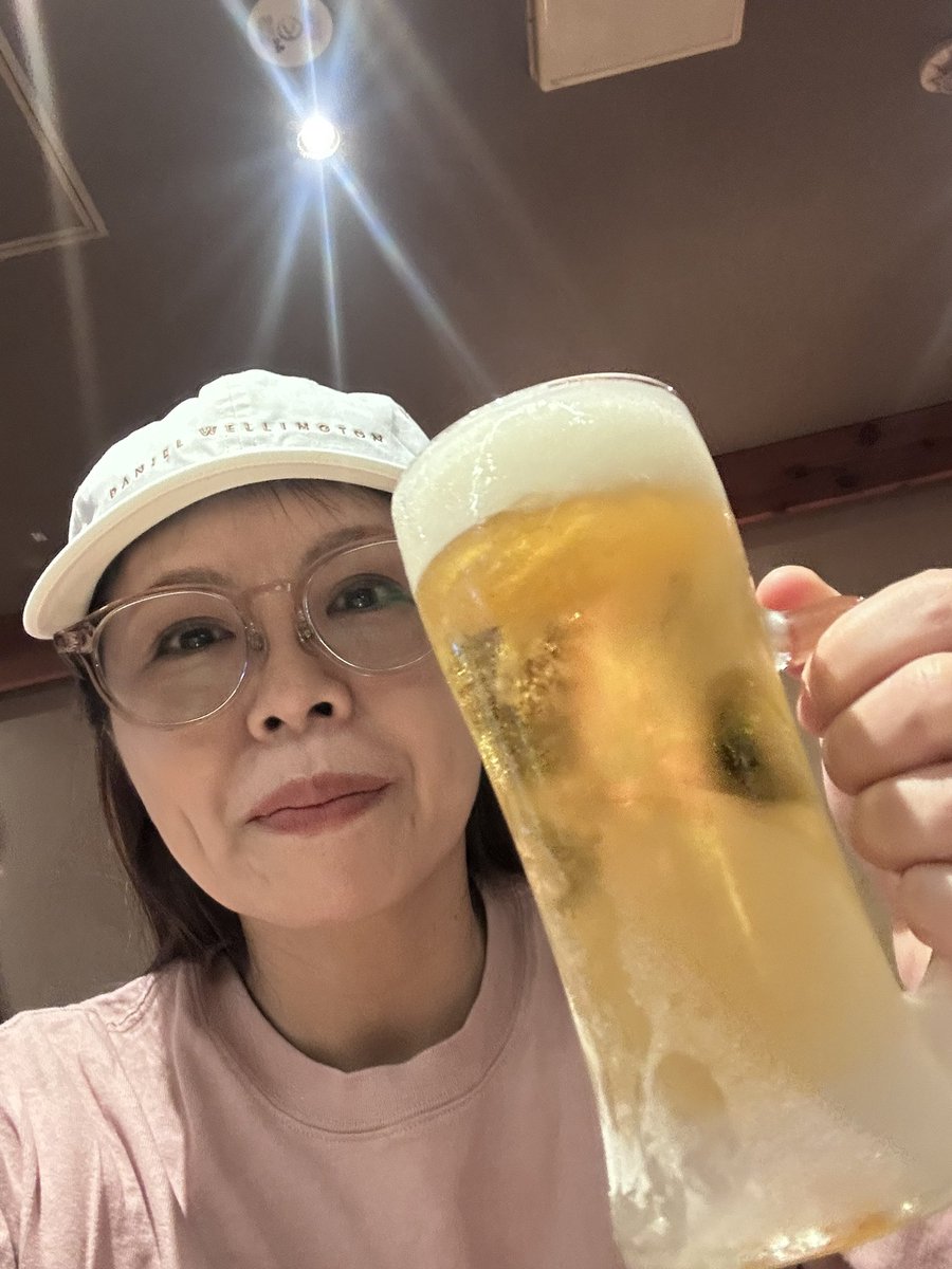 shiroisa130's tweet photo. 爆食い！
大阪で育ち、長いこと粉もんを食べてきたつもりだったが、まだまだ感動するお好み焼きがあるんだなぁー。
やばい美味しすぎる‼️

このために、帰ってくるか？大阪に。 https://t.co/sYiTB4yvI1