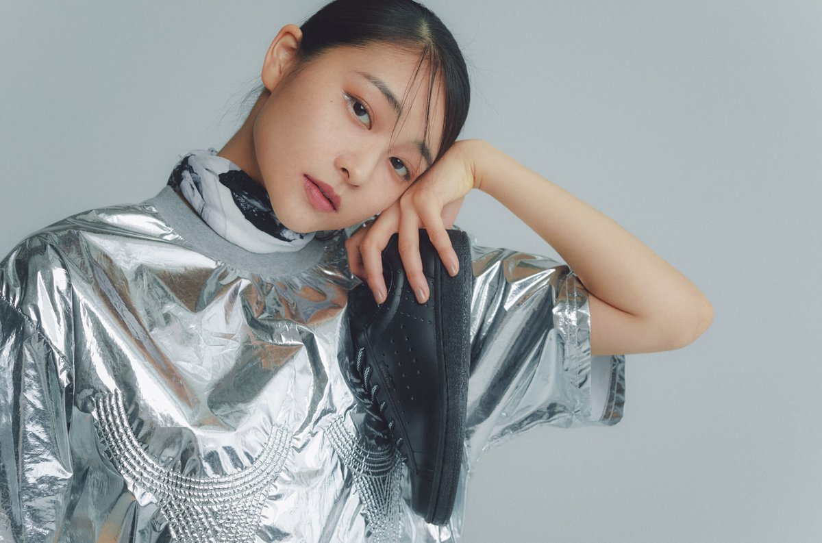 yxmxgxn's tweet photo. インタビュー集めていると、和田彩花さんが現役時代もすごく色々なメディアに出てると実感する 卒業前のこのインタビュー写真がかっこよすぎてびっくりする
https://t.co/vckoqBdnKX https://t.co/KSk8lWcCHl