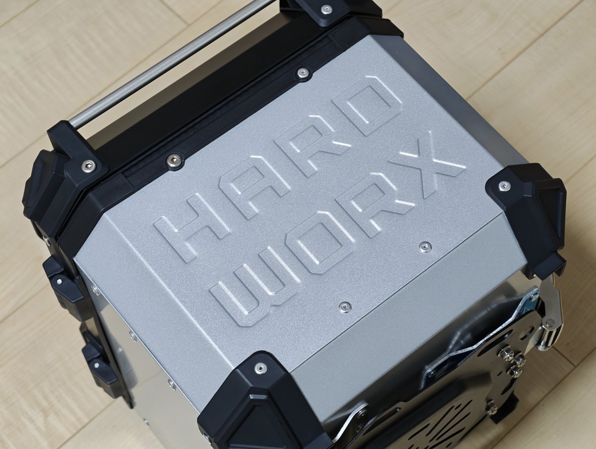 amaoto966's tweet photo. こないだライコさんに行くと値段バグってたhardworxのBOXがあって即買い！これで仕事頑張れるぞ… https://t.co/ALP6SA5IJm