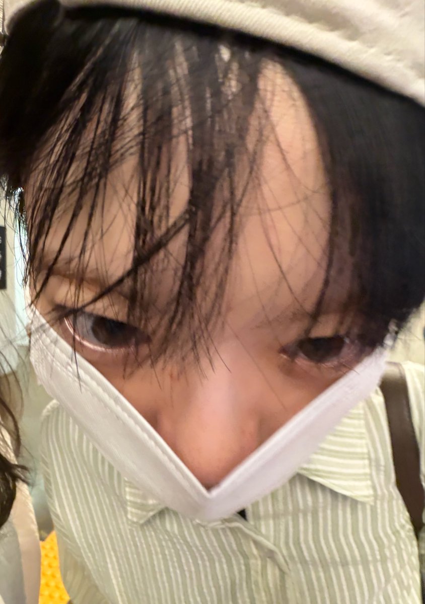 swa_llang's tweet photo. 오늘 넘무 잘햇어요 … 🤍🤍 https://t.co/hFhgTCVGuK
