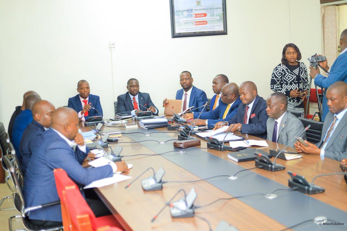 NupUpdates's tweet photo. COSASE chaired by Hon @GeorgeMusisi4 has this morning held an interface meeting with HABA Group led by Hajji Hassan Basajjabalaba. The committee is seeking recovery of over 140 billions guaranteed by Bank of Uganda to the businessman over 9 years ago as it appears in the Auditor General's report.