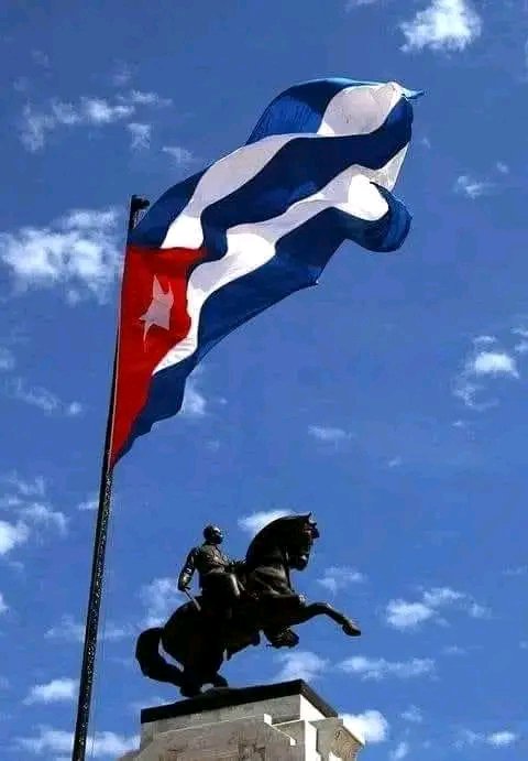 IsabellaFa57237's tweet photo. 🇨🇺“Quien intente apoderarse de #Cuba, recogerá el polvo de su suelo anegado en sangre, si no perece en la lucha. #LaPatriaSeDefiende https://t.co/KpZjYAmN2A