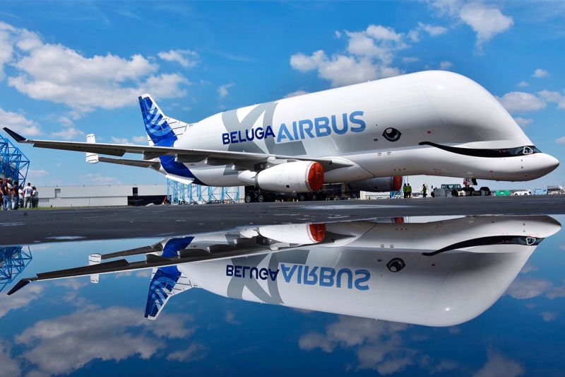 Jefferson_MFG's tweet photo. 🇬🇧 An incredible few days for the UK's manufacturing sector with £820 MILLION invested, THOUSANDS of jobs created and secured, and contracts worth over ONE BILLION POUNDS awarded!

Planes, trains and automobiles...

✈️ Airbus is investing £150m and creating almost 500 new jobs at its wing manufacturing plant in Broughton. The aerospace giant is accelerating its global industrial strategy by converting its former A380 wing production facility into an A321 line.

🚗 McLaren Automotive is investing £500m and creating 1,000 jobs across its UK sites. The largest financial commitment in the company's history will ensure all future McLarens are British-built.

🚂 Derby's Alstom site has been awarded contracts worth more than £1 billion to build and maintain a new fleet of trains for TransPennine Express. The huge order is set to support around 350 jobs in Derby and more than 5,500 roles across the UK's supply chain.

🏭 Nissan Motor Corporation announced plans to invest £170m at its Sunderland plant as the Japanese carmaker prepares to build a new model in the UK - the Nissan Kicks.

Not bad for a country that according to some naysayers doesn't make anything any more!
