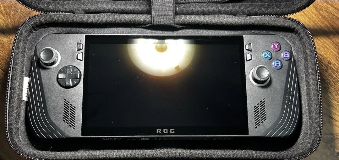 JoeMovie283674's tweet photo. Happy 20th anniversary to ROG!!

#ROG20thAnniversary #ROGEdition20 #ROG20 https://t.co/PfH9dLi6df
