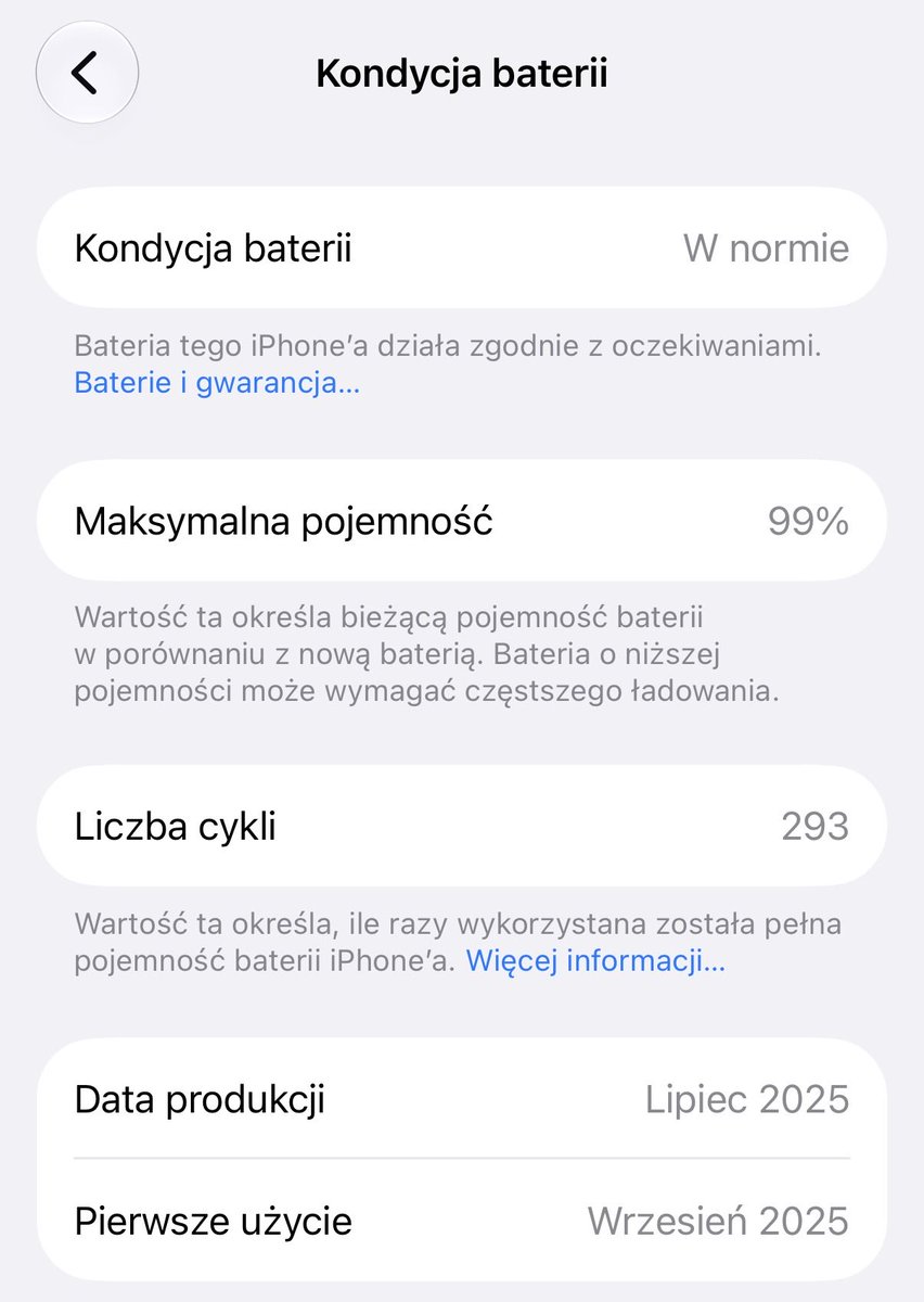 CryptoVsStones's tweet photo. @TestHubPL iPhone 17 Pro ładowany do 80% głównie magsafe. Kilkanaście razy doładowany do 100%. https://t.co/a9mk8yzWnp