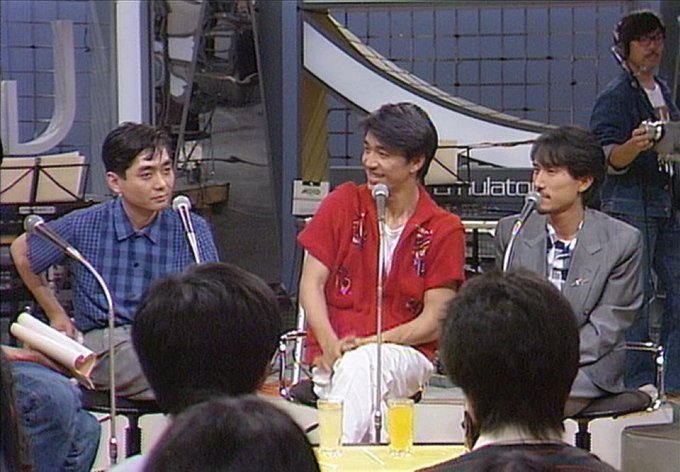 mThzHJkD2447526's tweet photo. 三人でのフォト貼ります｡投稿制限大丈夫かな
NHKの｢YOU｣に出演した時 https://t.co/VcaAmzSphG