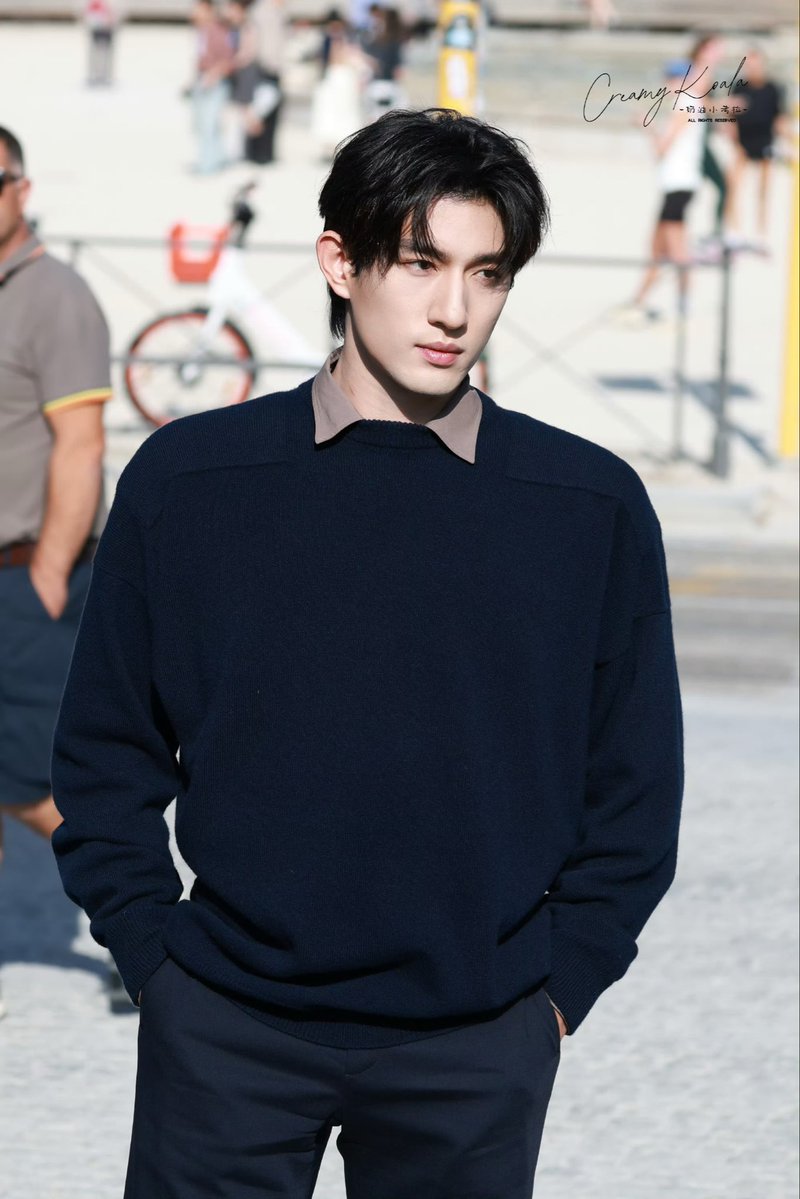 TungTangwithZT's tweet photo. Luxurious without being ostentatious.

#AydenSng
#AylioMFWSS27
#JilSanderXAydenSng https://t.co/z1HDbgdoCj