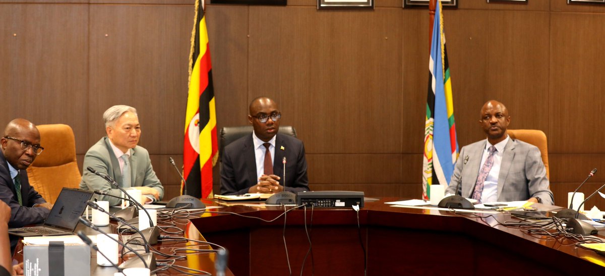 mofpedU's tweet photo. ALL PROJECTS MUST GO THROUGH PIMS PROCESS BEFORE APPROVAL

Finance Minister @henrymusasizi1 and World Bank Division Director for Uganda, Kenya, Somalia and Rwanda, Qimiao Fan, have agreed that all projects must undergo the Public Investment Management System (PIMS) process before consideration for approval and financing by both the World Bank Board and the Government of Uganda.

This measure is aimed at ensuring that development projects are properly prepared and implemented within approved budgets and timelines.
 
The meeting took place at the Finance Ministry ahead of the 2026 Annual meetings of the International Monetary Fund and the World Bank Group next Month in October.

The Minister said all projects must be aligned with the national development agenda, adding that the current priorities of government are: the standard gauge railway, electricity generation and transmission, irrigation and value addition.

“We are looking at one agenda of efficiency and effectiveness and this will greatly improve with PIMS.This will also cure the challenge of poor absorption of funds. We have to do the right job at every stage so that we see impact on the ground,” said Musasizi.

The World Bank Division Director explained the process of allocation of resources by the World Bank and challenged Uganda to streamline processes to shorten the time between project preparation, Government approvals, negotiations, procurement, implementation and results on the ground.

He highlighted the need to accelerate inclusive growth to create jobs for thousands of young people who join the job market annually.

The Permanent Secretary and Secretary to the Treasury @rggoobi called for balance of prudence with efficiency and speed, adding that implementing agencies and the Development Committee must ensure that projects deliver tangible and sustainable results. 

The meeting also discussed progress on the USD 500 million Development Policy Operation to support the Tenfold Growth Strategy and the International Development Association (IDA 21) pipeline projects including UgIFT (2.0),revised INVITE & infrastructure development in Greater Kampala.

Uganda’s World Bank portfolio stands at approximately US$4.62 billion, with US$1.48 billion disbursed, according to figures presented at the recent Country Portfolio Performance Review.