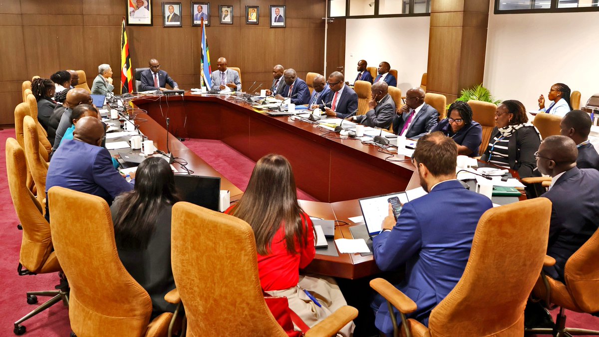 mofpedU's tweet photo. ALL PROJECTS MUST GO THROUGH PIMS PROCESS BEFORE APPROVAL

Finance Minister @henrymusasizi1 and World Bank Division Director for Uganda, Kenya, Somalia and Rwanda, Qimiao Fan, have agreed that all projects must undergo the Public Investment Management System (PIMS) process before consideration for approval and financing by both the World Bank Board and the Government of Uganda.

This measure is aimed at ensuring that development projects are properly prepared and implemented within approved budgets and timelines.
 
The meeting took place at the Finance Ministry ahead of the 2026 Annual meetings of the International Monetary Fund and the World Bank Group next Month in October.

The Minister said all projects must be aligned with the national development agenda, adding that the current priorities of government are: the standard gauge railway, electricity generation and transmission, irrigation and value addition.

“We are looking at one agenda of efficiency and effectiveness and this will greatly improve with PIMS.This will also cure the challenge of poor absorption of funds. We have to do the right job at every stage so that we see impact on the ground,” said Musasizi.

The World Bank Division Director explained the process of allocation of resources by the World Bank and challenged Uganda to streamline processes to shorten the time between project preparation, Government approvals, negotiations, procurement, implementation and results on the ground.

He highlighted the need to accelerate inclusive growth to create jobs for thousands of young people who join the job market annually.

The Permanent Secretary and Secretary to the Treasury @rggoobi called for balance of prudence with efficiency and speed, adding that implementing agencies and the Development Committee must ensure that projects deliver tangible and sustainable results. 

The meeting also discussed progress on the USD 500 million Development Policy Operation to support the Tenfold Growth Strategy and the International Development Association (IDA 21) pipeline projects including UgIFT (2.0),revised INVITE & infrastructure development in Greater Kampala.

Uganda’s World Bank portfolio stands at approximately US$4.62 billion, with US$1.48 billion disbursed, according to figures presented at the recent Country Portfolio Performance Review.