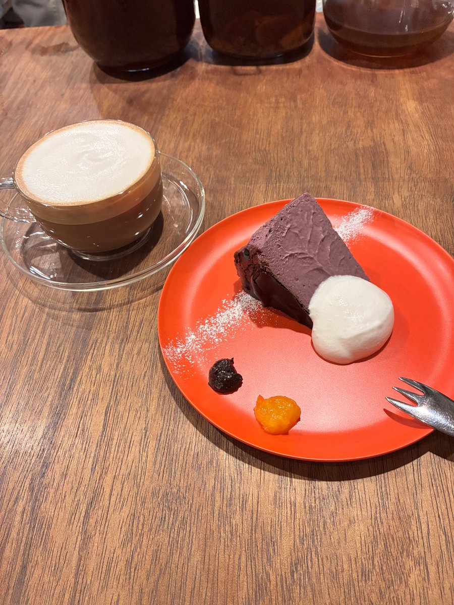 mitsunari147359's tweet photo. 今日はシルバーウィーク最終日エンジョイ勢 https://t.co/yRw0chlMNA