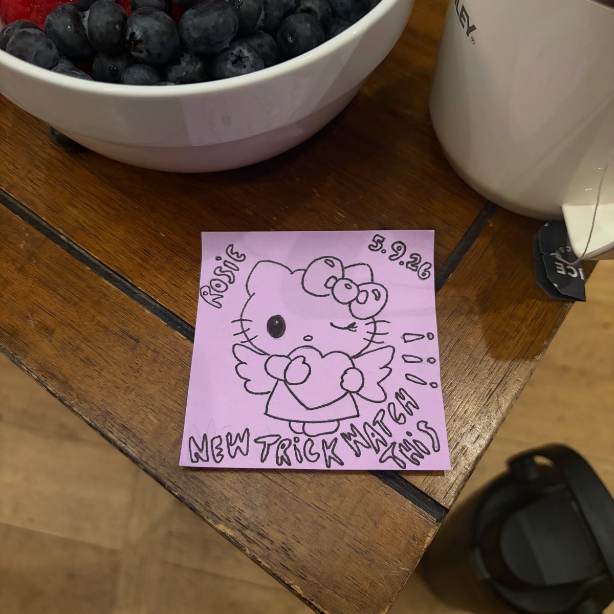RoseDCgallery's tweet photo. 260923 ROSÉ instagram

“ match made in new york once upon a timey 😉
artwork by miss @.amyallen ”

#로제 #ROSÉ #newtrick https://t.co/v5BxdSZzU9