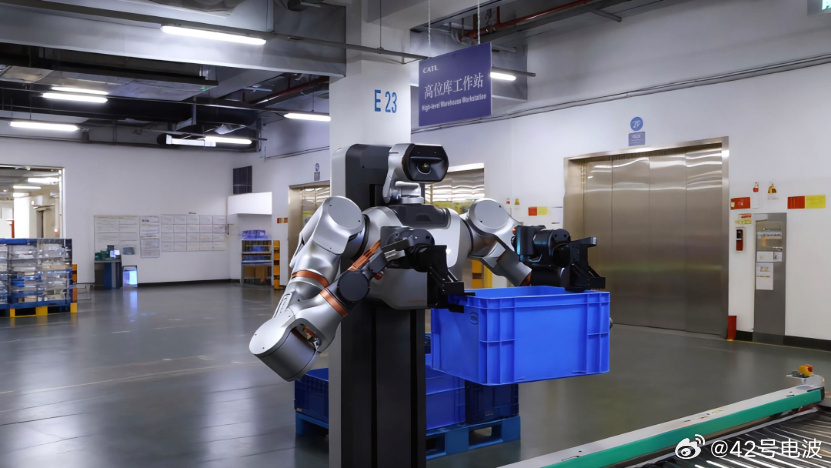 42HOWRobotics's tweet photo. Galaxy General announced a partnership with Digital China: Galbot robots and AstraBrain will support a co-built development platform for retail, industrial, healthcare and education deployments. https://t.co/c6RU8HW3n2