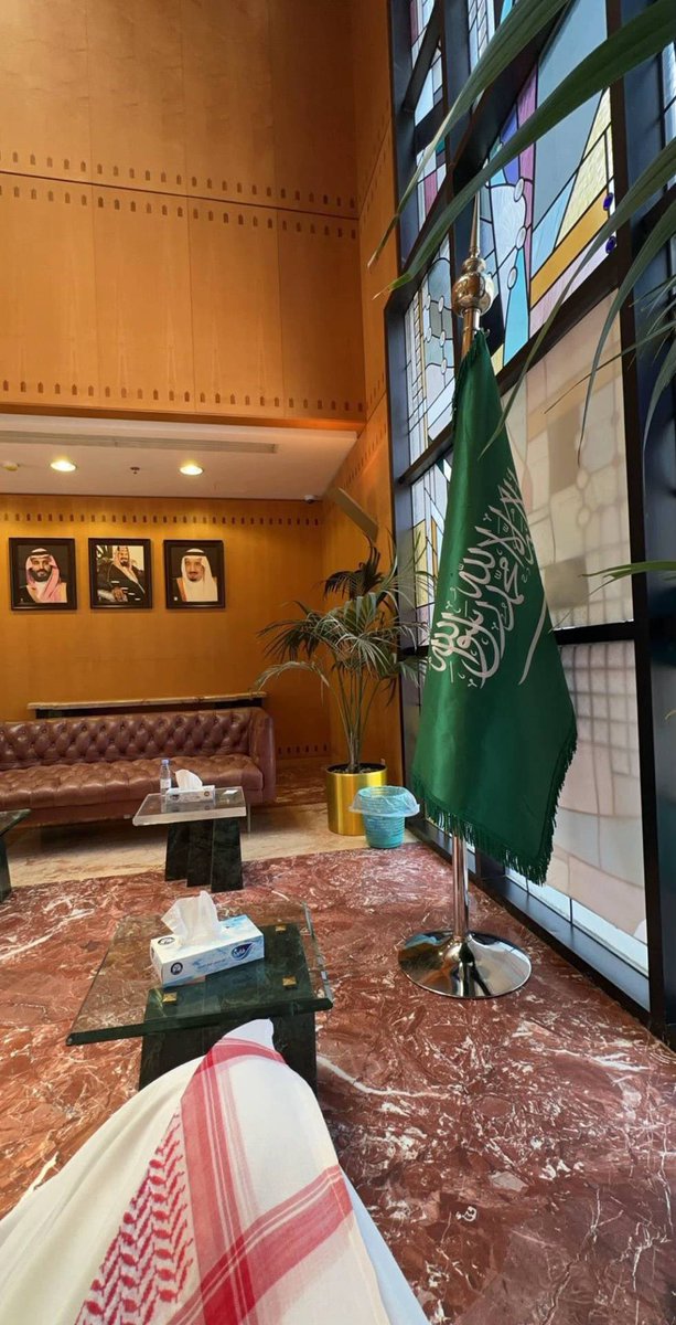 23Talal9451's tweet photo. 96 عامًا من المجد وراية السعودية فوق كل القمم 🇸🇦💚 https://t.co/qT09SepxPc
