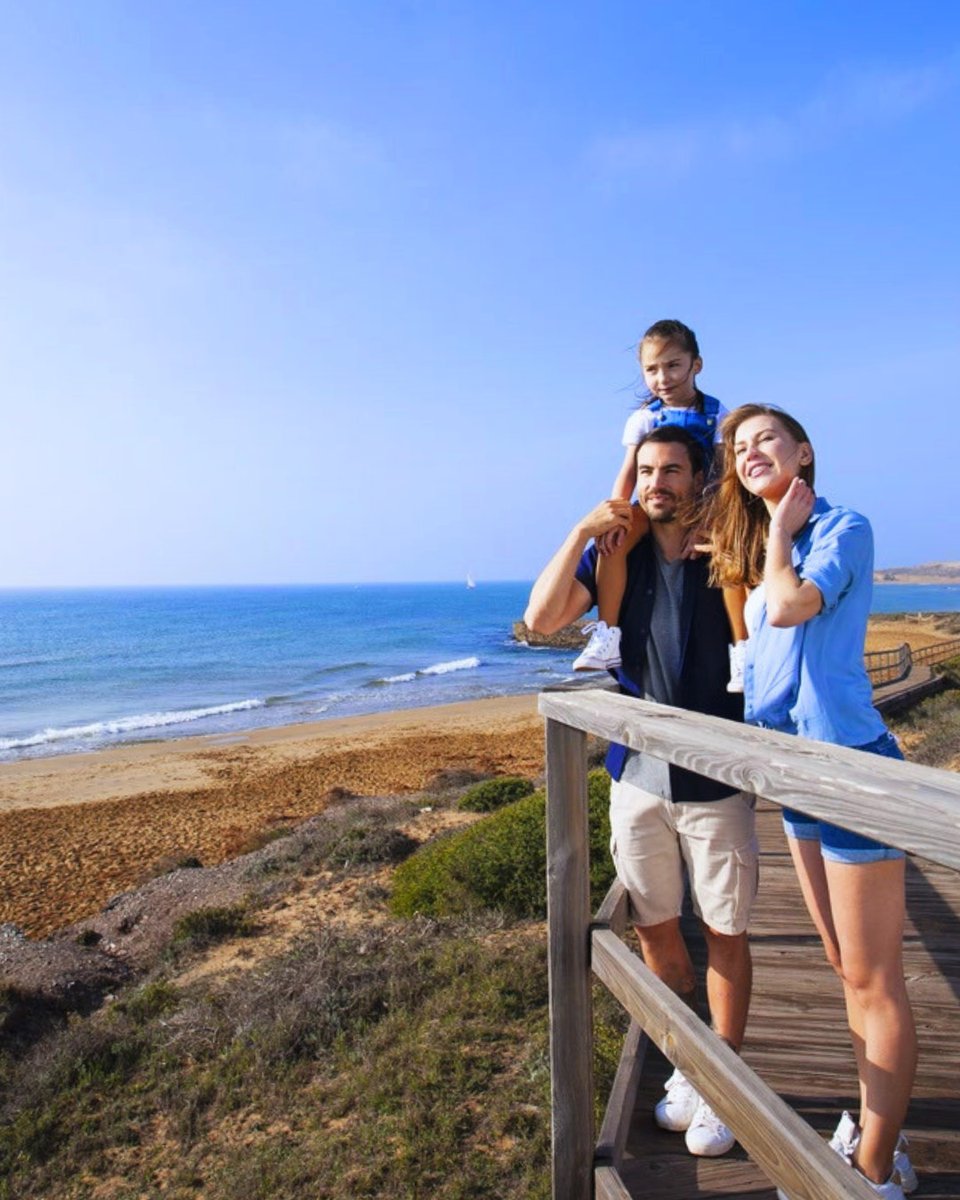 visitmurciareg's tweet photo. 5 reasons to visit the #RegionOfMurcia this autumn ☀️

1. More than 300 days of sunshine a year
2. Two seas
3. 1001 flavours
4. History, culture and traditions
5. Nature and outdoor adventures for everyone

Experience it for yourself 💙

#VisitRegiónDeMurcia #TheJoyOfHappiness https://t.co/XhZvrBswJN