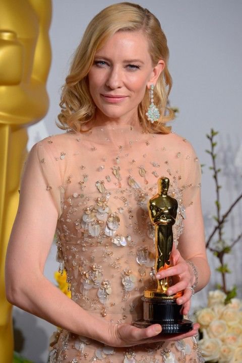 catesbabygirl's tweet photo. Cate Blanchett, Best Actress in a Leading Role, 2014 Academy Awards🏆⭐. https://t.co/a1QnUUbRFy
