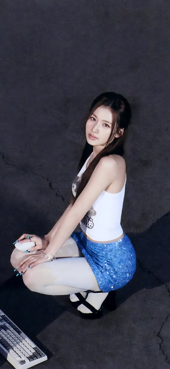 ForeverTwiceOT9's tweet photo. Sana. Part 1

FULL SCREEN WALLPAPERS.

Go to my Google drive and download 80000 HD Twice photos for free.

#TWICE #트와이스 #ONCE #원스 #OT9
#사나 #サナ #さな #SANA #湊崎紗夏 https://t.co/0Tm5hXHDhf