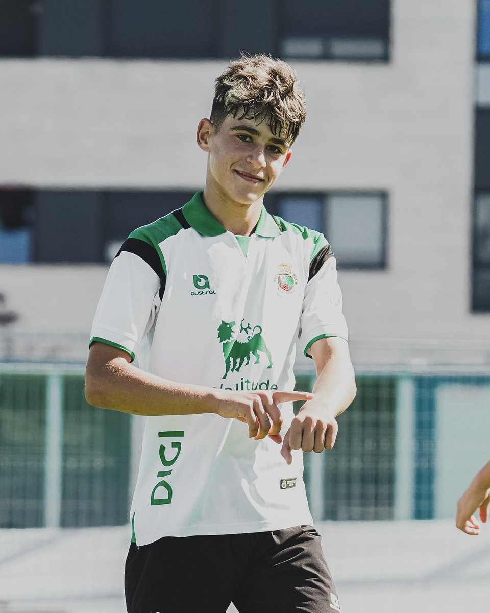 RacingCantera's tweet photo. 🙌🏼💚 #CadeteB https://t.co/m0WmtRp0oB