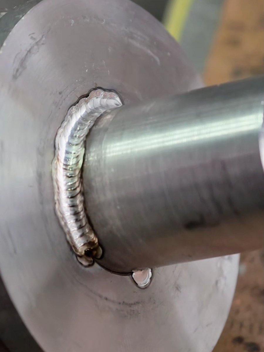 flopi307993v1's tweet photo. [I swear the welding is done right, no leaks here!] https://t.co/GNYmfTWji8