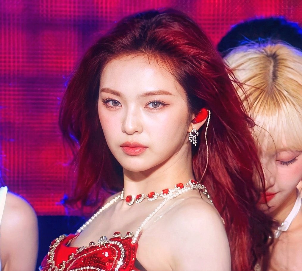archiquette_'s tweet photo. ELU LAH MAKNAE TERMANTEP ITUU DEK GADA YANG LAIN😭😭 https://t.co/OrNOE7tHyI