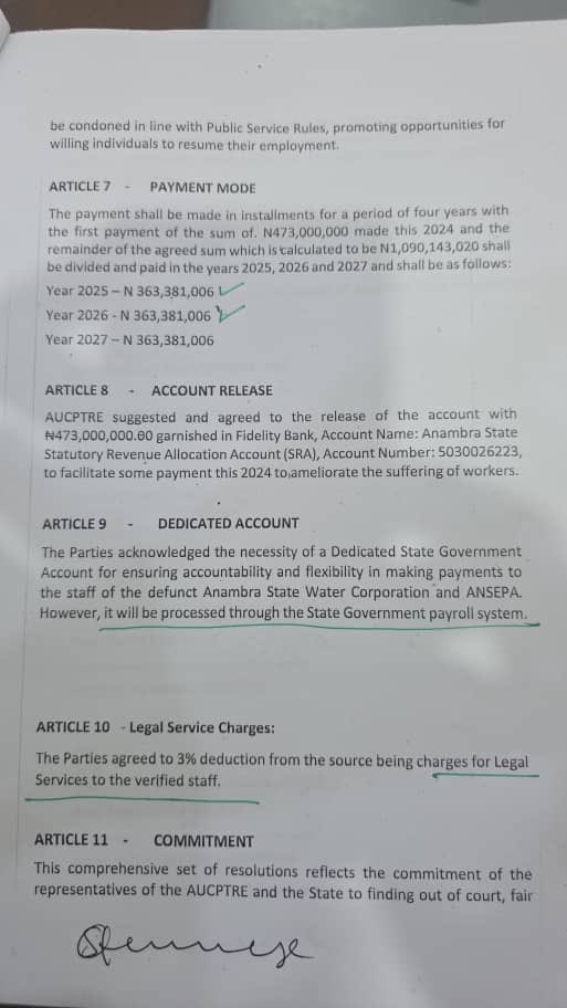 AnambraNewMedia's tweet photo. PART 1: The Water Corporation Arrears — The Evidence: Peter Obi Lied

14 years later, Soludo entered an out-of-court settlement with the Water Corporation over salaries Obi refused to pay for 8 years.

Soludo is now clearing the backlog.

Obi knows; we know he lied. https://t.co/Vamr5E7VRU