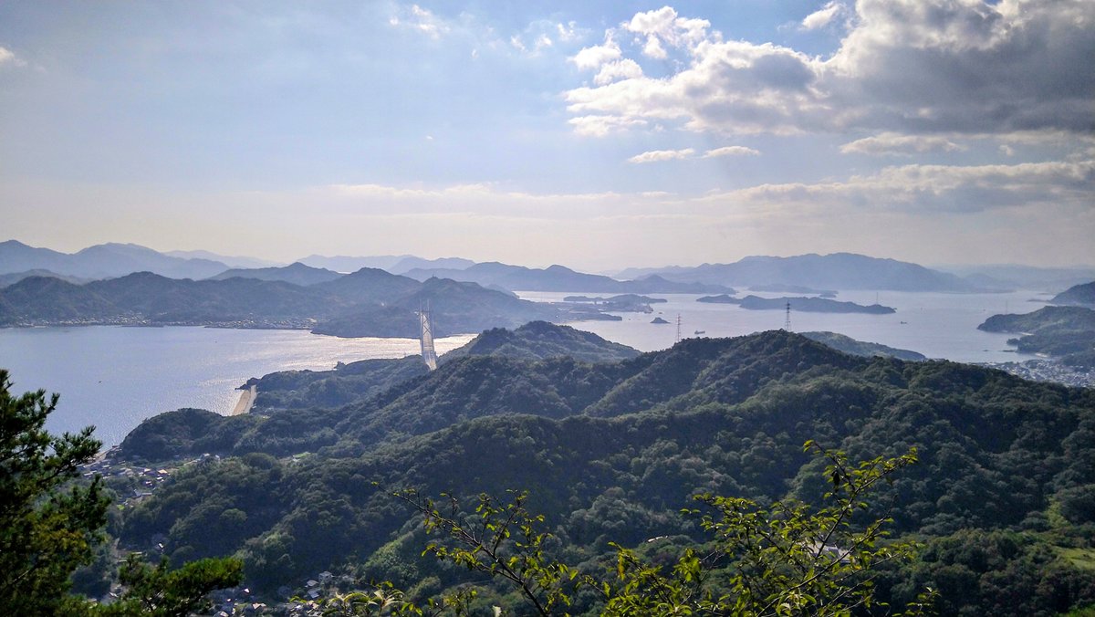 steppineurobeat's tweet photo. 高見山山頂からの景色。 https://t.co/nkcPOyFWY6