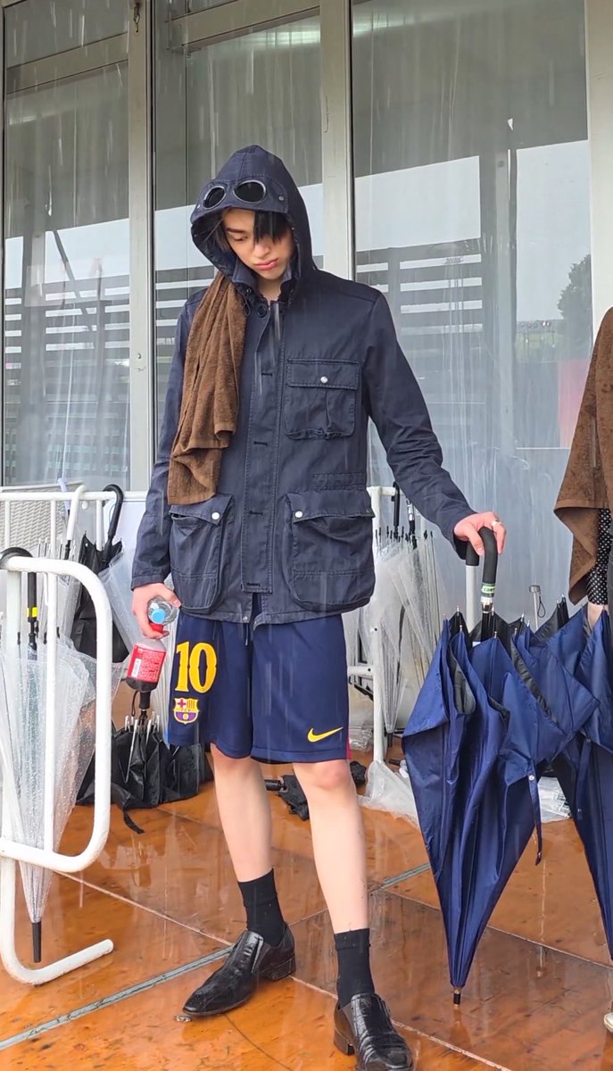 midontleave's tweet photo. ฝนตกก็งอน คนข้าง ๆ ง้อแทนฝนแหน่ https://t.co/7aP1tvkEbA
