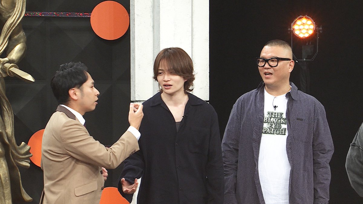 nanka_omo's tweet photo. このあと、２４時３０分〜の何かオモは

第４回！
👆️天地水平 あっち向いてホイGP👇️

第１試合
バラエティ新旧対決に注目です！
新旧とはいったい誰なんでしょうか？😂

そして第２試合は
我らが番組の顔 TEAM何かオモ
　　　　　　　VS
フジテレビ朝の顔 TEAM ノンストップ！

#菊池風磨
#長谷川忍
#天地水平
#あっち向いてホイGP
#何かオモシロいコトないの？