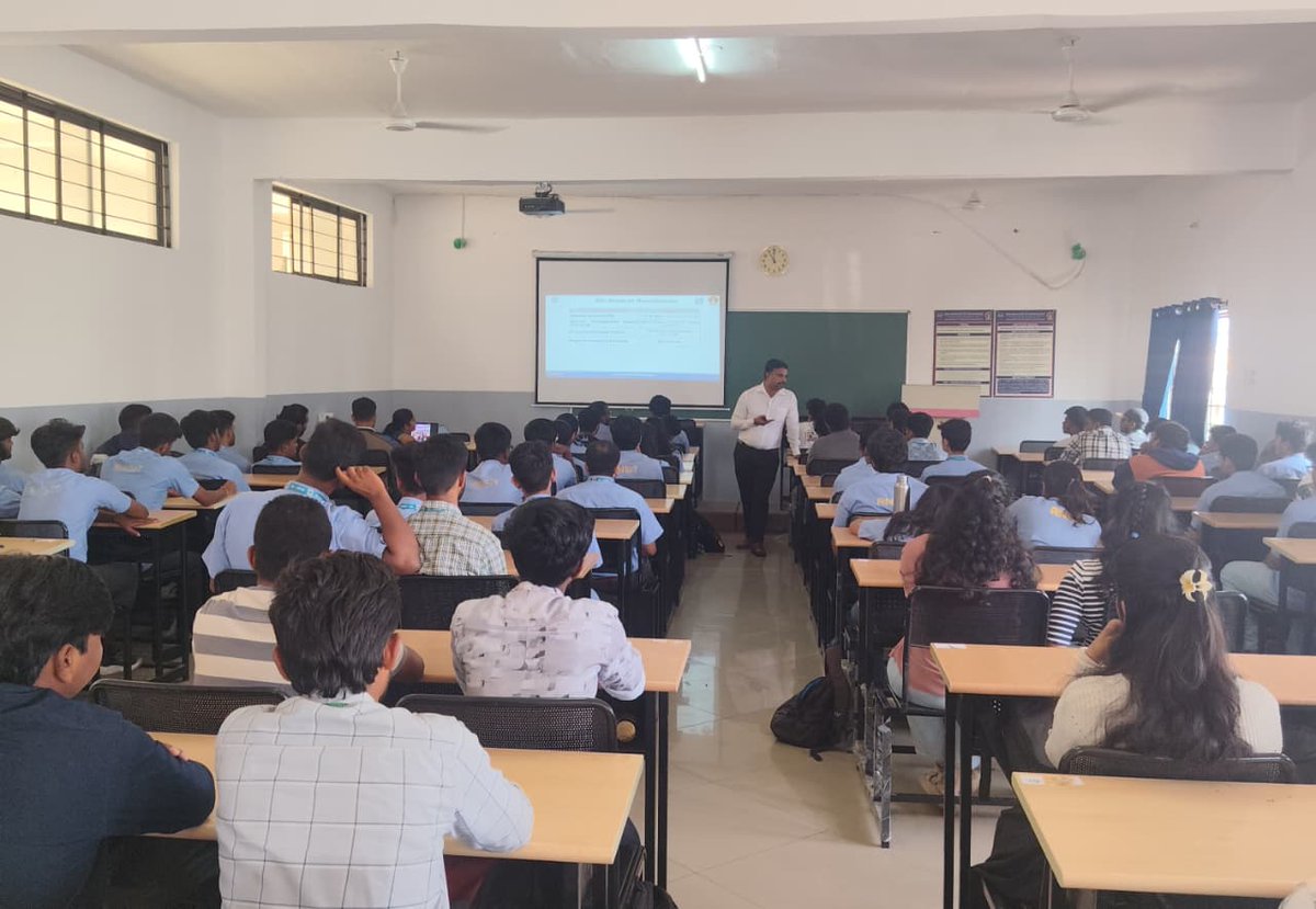 rnsit_mech's tweet photo. III Semester Orientation Program at RNSIT Mechanical Engineering!
Students explored departmental facilities, placement support, SAE BAJA, Agro Club, Sustainable Agricultural Technologies &amp; NextGen Materials and Additive Manufacturing.

Building awareness. Exploring opportunities https://t.co/s5sNnWxH5q