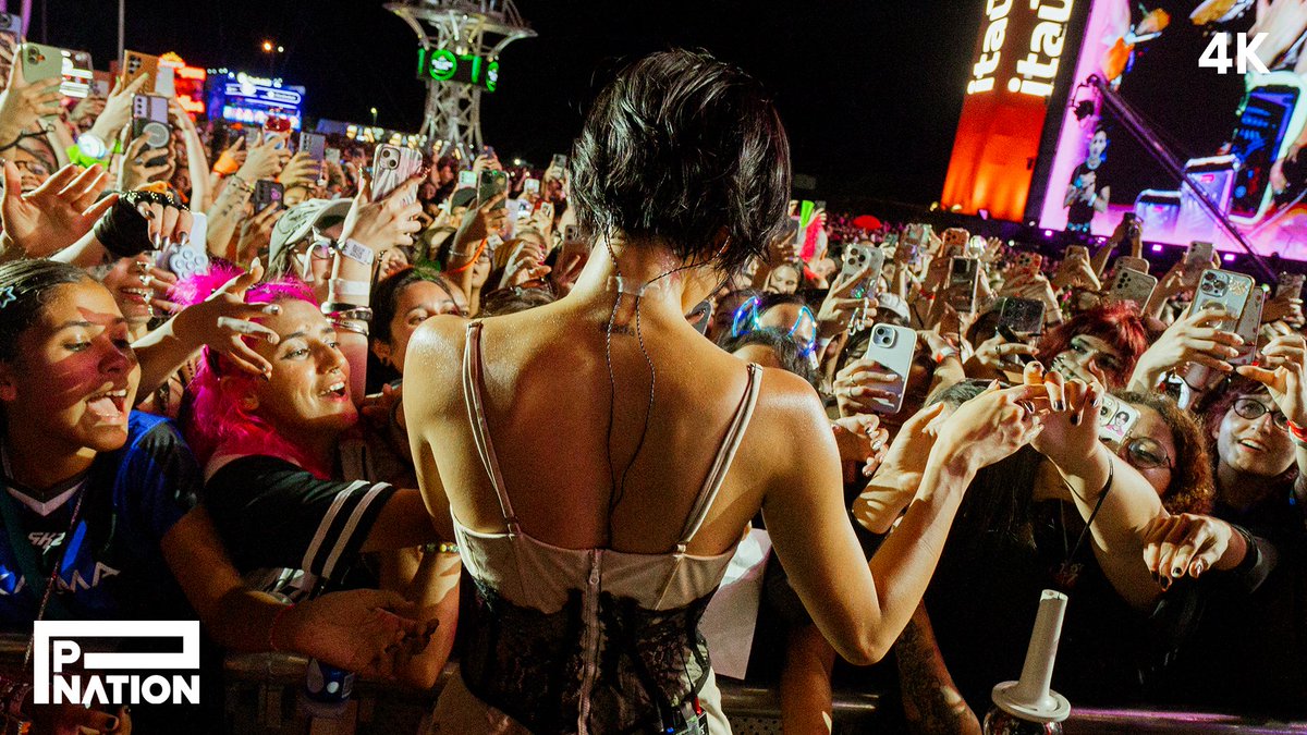 OfficialPnation's tweet photo. [HWASA]
화사 (HWASA) - ‘So Cute’ at Rock in Rio 2026 

🔗 https://t.co/bwPUM7bEtT

#화사 #HWASA 
#SoCute
#RockinRio2026
#PNATION #피네이션 https://t.co/RnAQ0jLxkr