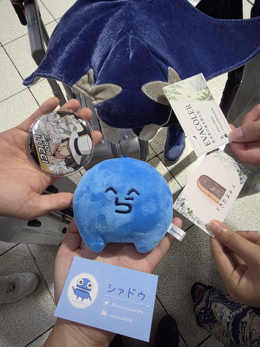 Shadoooow4696's tweet photo. 陰キャ鯖オフ会最終日はボーリングしたり猫カフェ行ったりといった最高の一日でした^^
きてくれた人達ほんまありがとやでー
エンドゲームはチケット取れんかった😭 https://t.co/dA3LLUmFbf