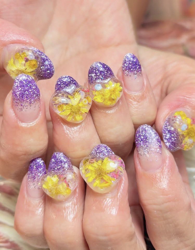 charlemkoenji's tweet photo. 定額デザイン♡まとめ

タロットネイル🃏☪️
ハーバリウムネイル🌼💜
花火のネイル🎆🎇
アザラ氏オンザネイル🩷🦭

※1部お持ち込み、ベースカラー追加等あり

ご予約はプロフィール欄のホットペッパーよりお待ちしております🙇‍♀️ https://t.co/QoLBb9cguc