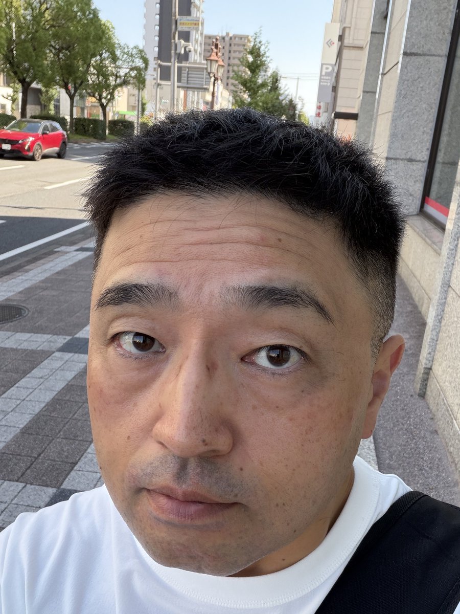 tomtomtom212121's tweet photo. 連休最終日
髪切りました https://t.co/wQqCIEeWlY
