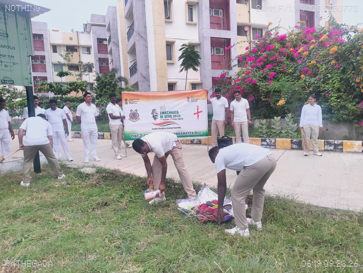 CiatCtr85137's tweet photo. Swachhata Hi seva compaign- 2026 conducted at CIATS Kalikiri on 23/09/2026
#SHS #SWACHHTAHISEVA2026 https://t.co/FX2KspHYFp