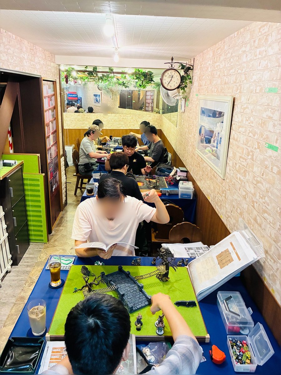 CardCafeDorim's tweet photo. 仙川ドリムです。

只今、店内にてウォークライ会を開催中‼️

オリジナルの情景をご自由にお使いください😆
#仙川ドリム #warhammer  #ウォーハンマー #aos #ウォークライ https://t.co/75iHr4BVLQ