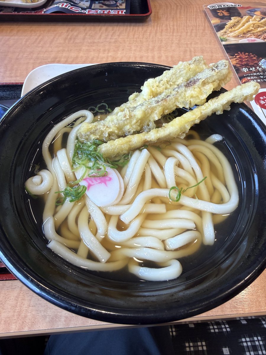 crestan0815's tweet photo. 車検と修理に出してた車の引き取り行ってきた🚗
近くにあった資さんうどん初めて行ってみた！安いねー https://t.co/NkusZ6ZBNH