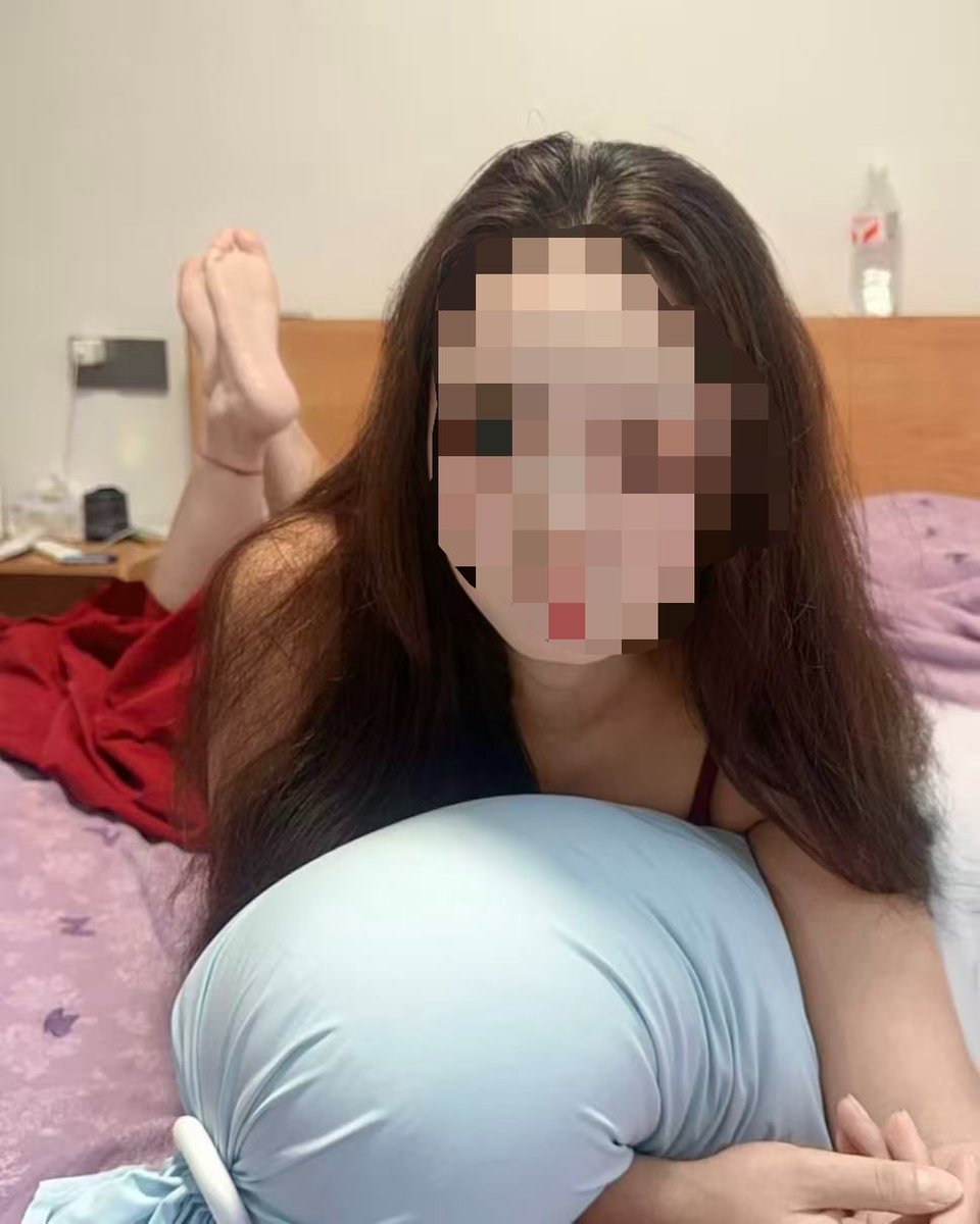 qof5d's tweet photo. 中秋有一起约酒的吗？ https://t.co/qPOqE5wmZE