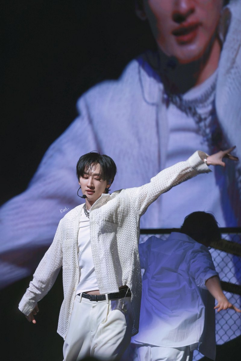 moonie_kiet's tweet photo. 20260919🇭🇰
Eunhyuk ‘be:WARE OF THE RABBIT’ Fancon Pre-Debut
🌙

#EUNHYUK #은혁 #이혁재
#슈퍼주니어
#SuperJunior

@AllRiseSilver https://t.co/FXX4pPGoP6