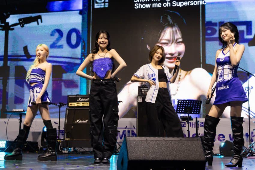 chaengran9__'s tweet photo. 올해 최고의 공부자극.jpg
#프로미스나인 #fromis_9 #플로버
#송하영 #박지원 #이채영 #이나경 #백지헌 https://t.co/ossuVJr9km