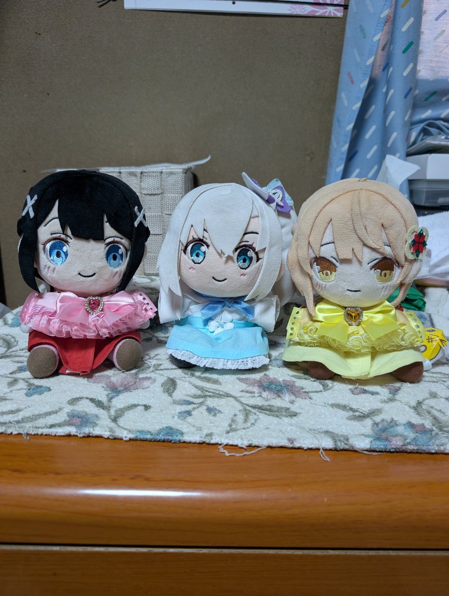 ROUTE_432's tweet photo. 服を莉華に着替え直して…これですっかり元通り🤗
さて、次は何を作ろうかな。 https://t.co/K4DotseTCP