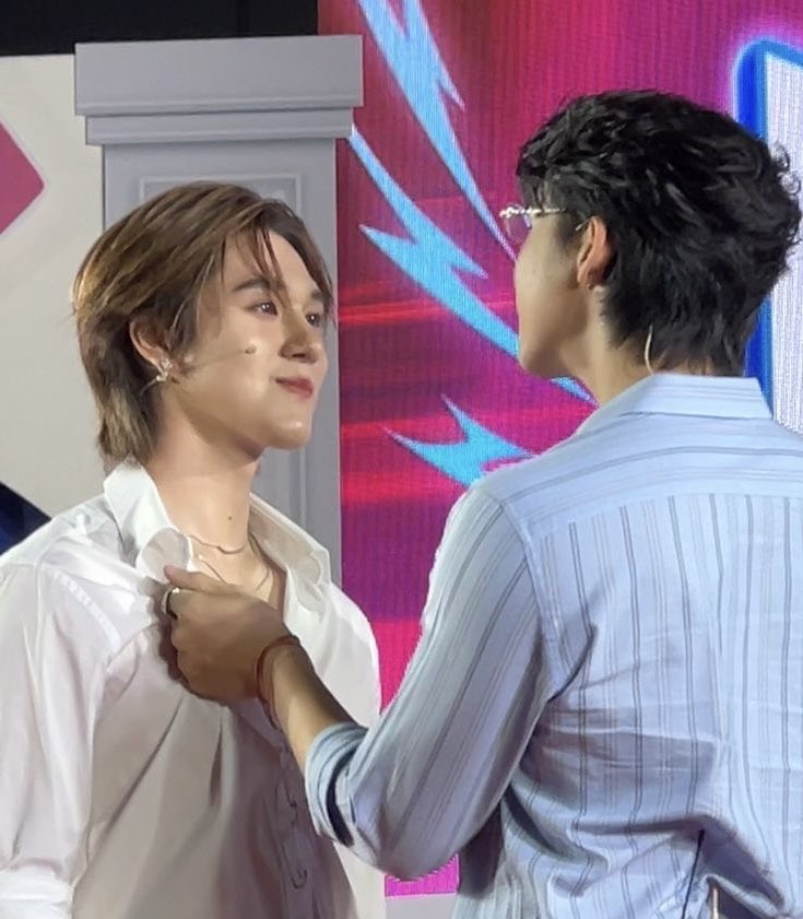 nzzwwnz's tweet photo. แล้วไอน่าเหมือนนานิแบบบ300000000%% 555555555555555555555555555555555555555555555555555555 https://t.co/BBWmBjW8xi