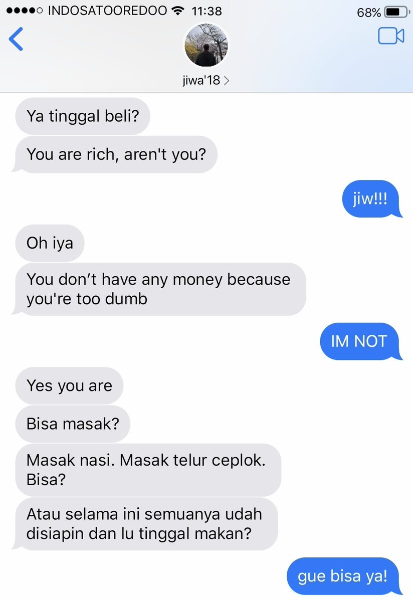 junhoshlic's tweet photo. #junhao au wherein Jiwa (jn) ketemu sama Maistara (mh) di pinggir jalan lagi nangis karena abis dijambret dan si Maistara maksa nginep di rumah Jiwa. Oiya. They went to the same high school. https://t.co/6fmU4vM8cz