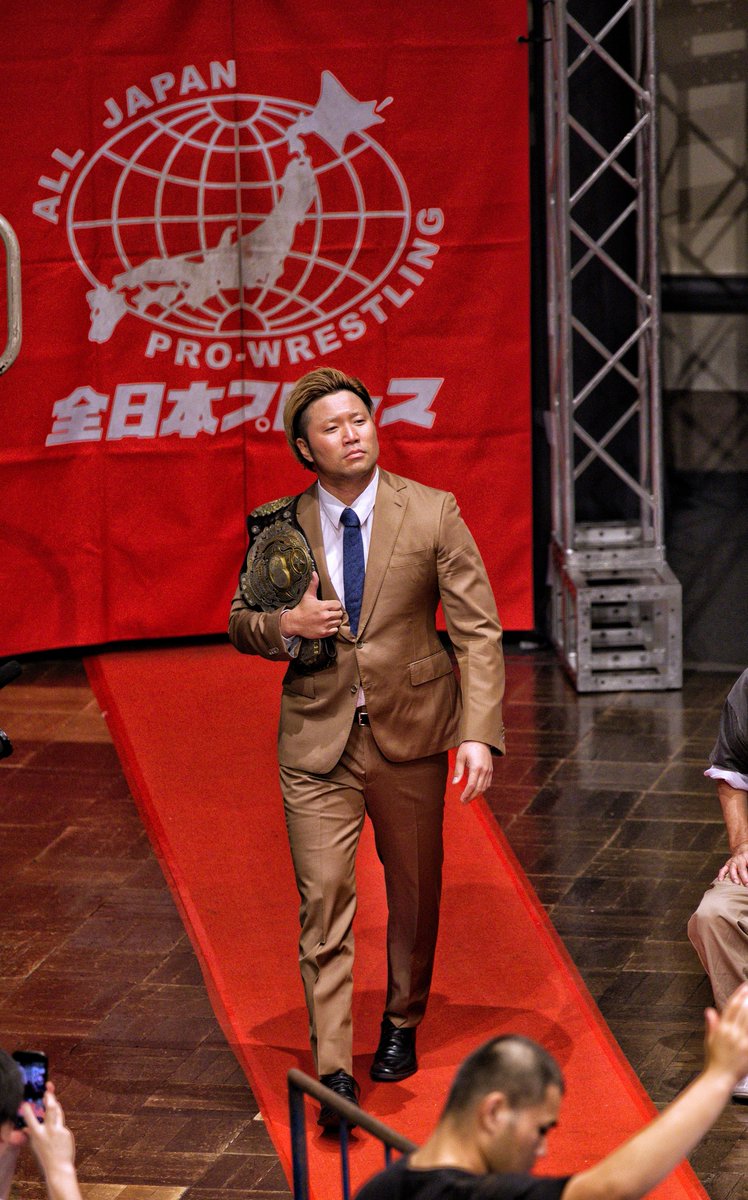 YUKO_AJPW_FAN's tweet photo. スーツ
満場一致で決まりすぎてます
#宮原健斗
#ajpw https://t.co/tvYsjDF9Mg