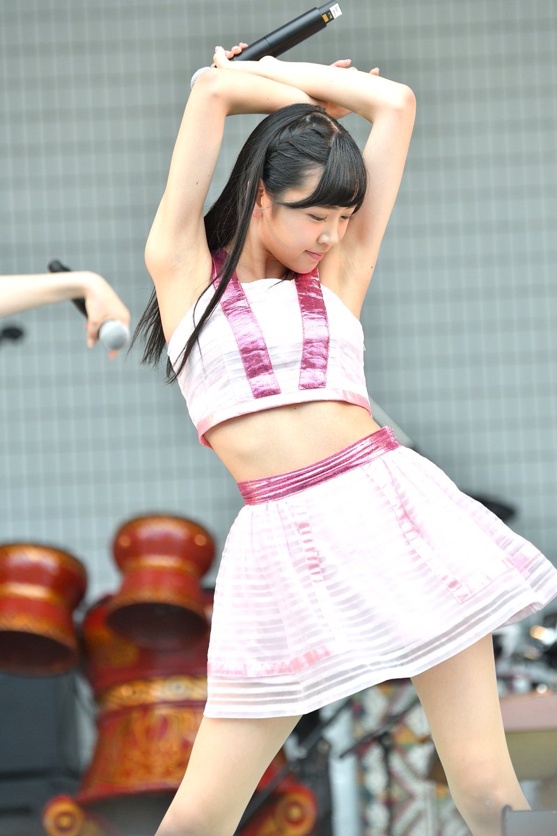 9cxVxtWnef49612's tweet photo. 可愛いアイドル💛 https://t.co/mDczE3jWbX