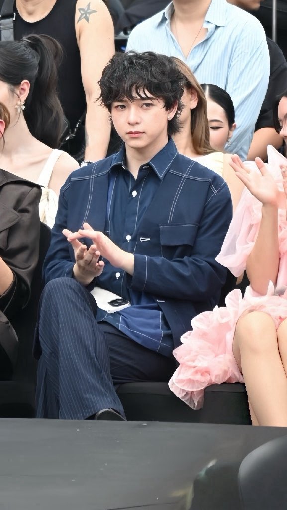 nw_namwan15's tweet photo. มีอีกน้าา น่ารักมากก ได้เติมบาสแน้วว🥹🏀🫳🏻

#ELLEFashionWeek2026xBas
#บาสเด็กอ้วนที่แท้จริง https://t.co/BVu5PySAe3