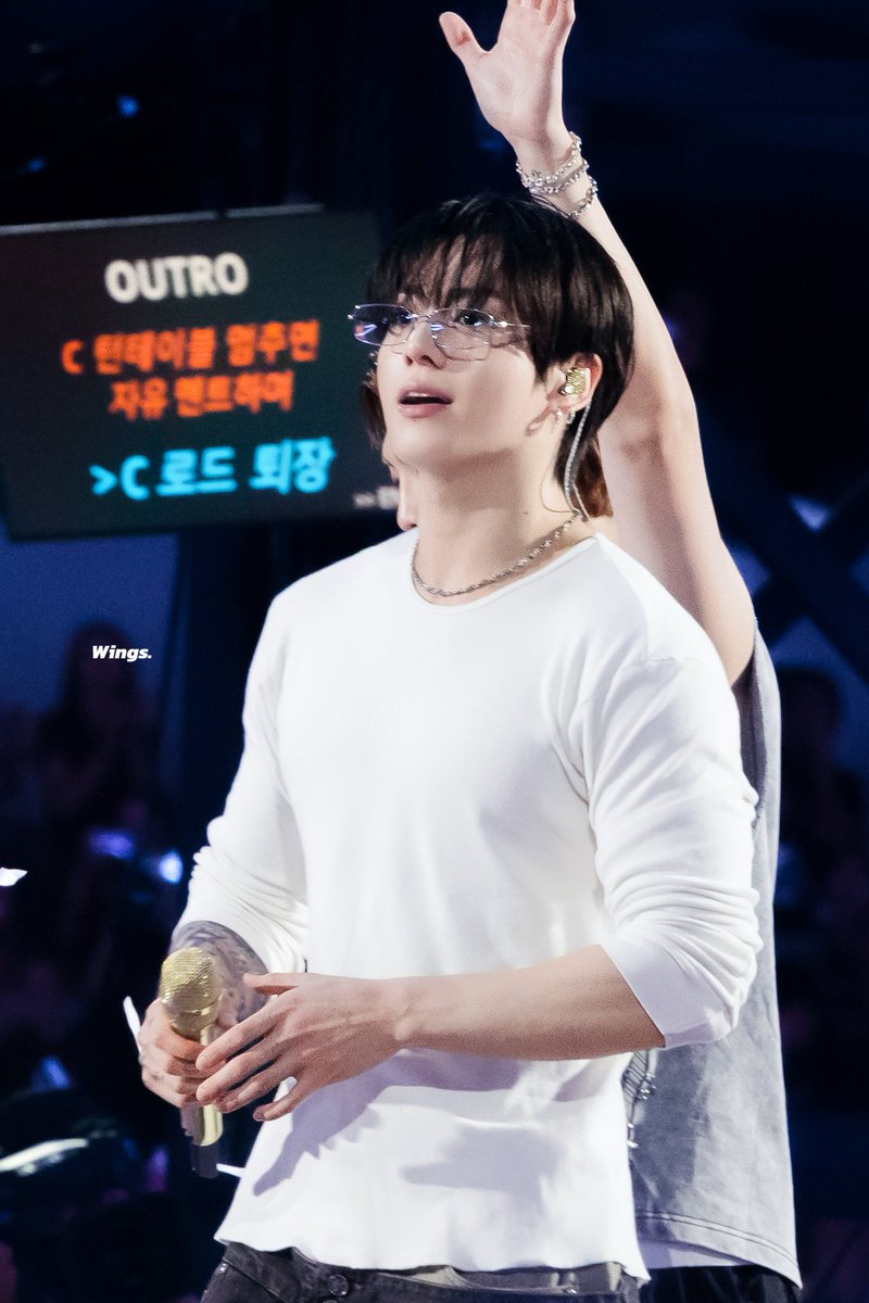 Wingsbeu's tweet photo. 260901 BTS WORLD TOUR 'ARIRANG' in Los Angeles D1

#JUNGKOOK #정국 #JK #グク #전정국 
#BTS #방탄소년단 #ARIRANG
#BTS_WORLDTOUR_ARIRANG 
#BTS_WORLDTOUR_LOSANGELES https://t.co/1F0cJmrKs5