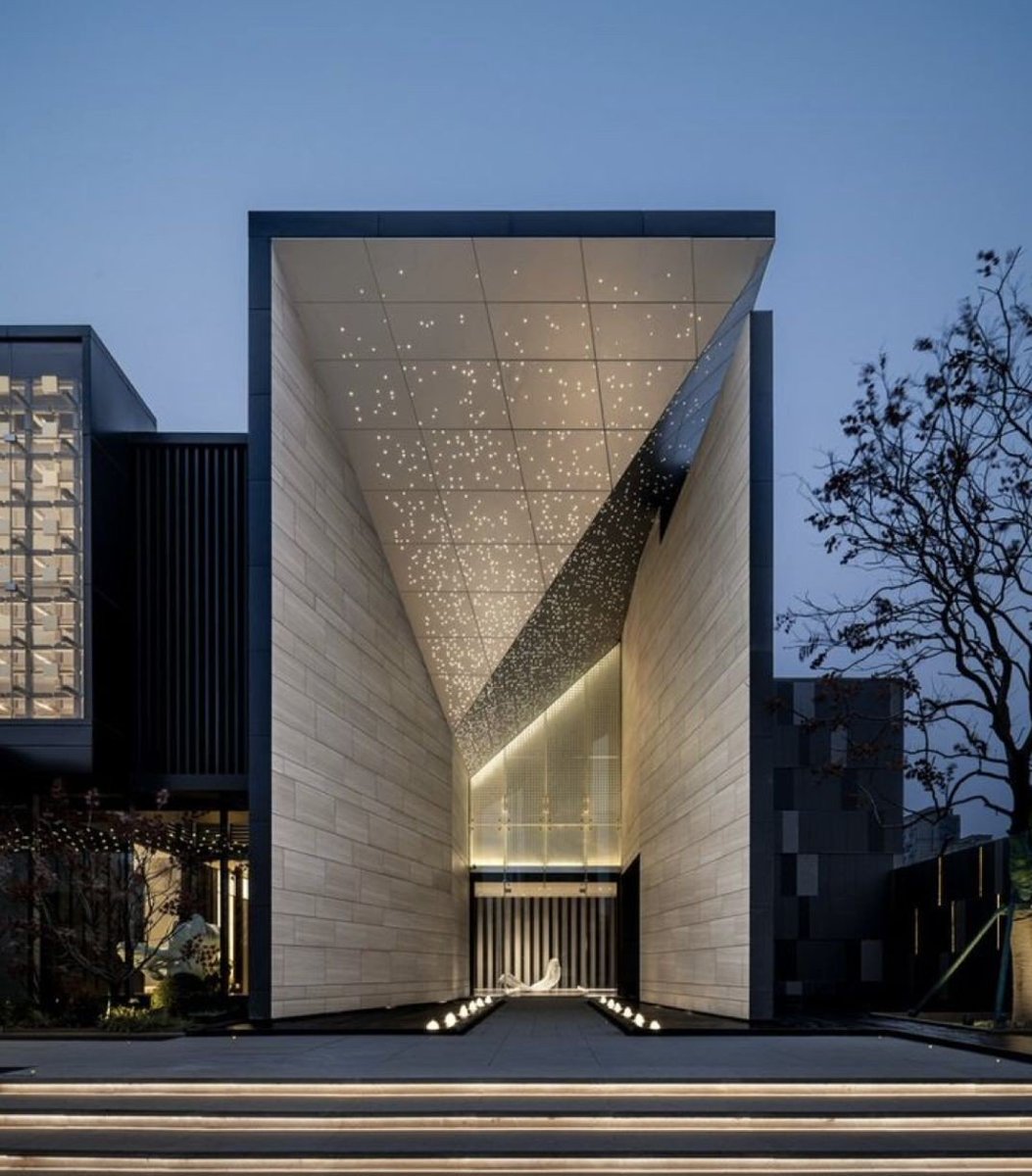 designskye_'s tweet photo. Nanjing China Merchants Center

interior design developed by Trinity Interior Design (SZ) Co., Ltd. (also collaborated with 31 Design)

landscape design by Guangzhou S.P.I Design Co., Ltd. https://t.co/gNluLw6IRt