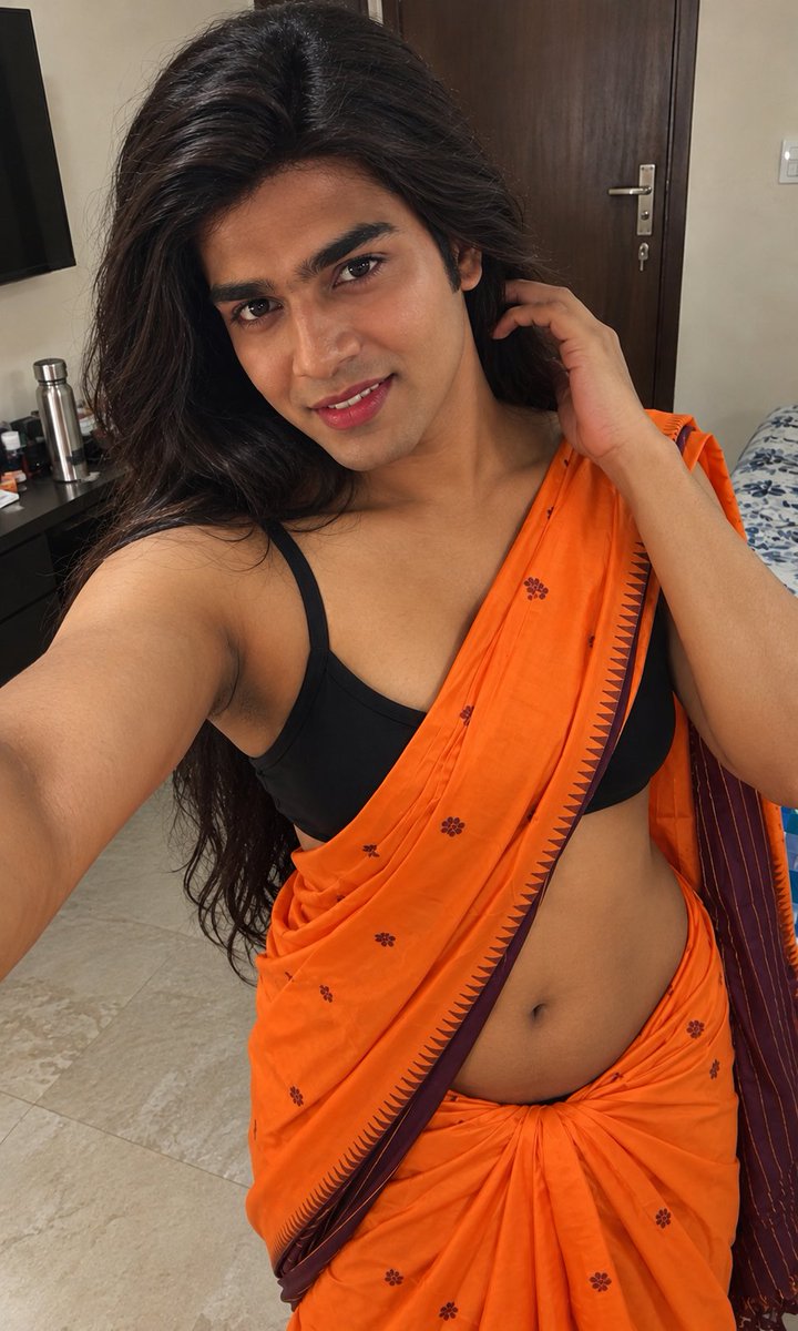 Cuckoldhubby01's tweet photo. Yesterday is the very special day in my life ❤️ because my master @King_Huntero assigned some sissy task qnd shamelessly i did it with my CuckQueen @AnushaLanja2000 , i feel very Horny about me now turned myself in to sluty sissy , its officially Sameera Now...

#Cuckoldhubby001 https://t.co/HZ0FJt8YWt